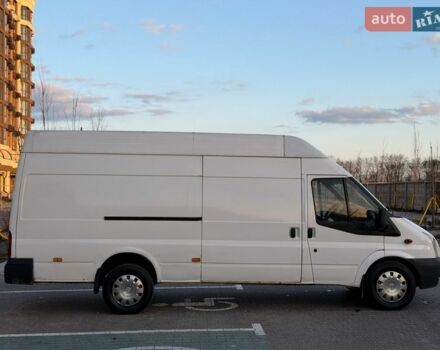 Белый Форд Транзит, объемом двигателя 2.4 л и пробегом 431 тыс. км за 9000 $, фото 9 на Automoto.ua