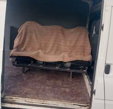 Форд Транзит 2007 в Хотине на Automoto.ua Белый Форд Транзит, объемом двигателя 2.2 л и пробегом 506 тыс. км за 6200 $, фото 10 на Automoto.ua