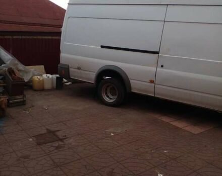 Белый Форд Транзит, объемом двигателя 2.4 л и пробегом 270 тыс. км за 8500 $, фото 2 на Automoto.ua