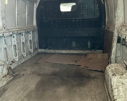 Белый Форд Транзит, объемом двигателя 2.2 л и пробегом 290 тыс. км за 4500 $, фото 13 на Automoto.ua