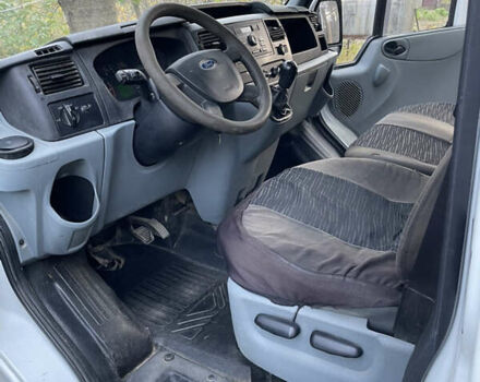 Белый Форд Транзит, объемом двигателя 2.2 л и пробегом 290 тыс. км за 4500 $, фото 5 на Automoto.ua