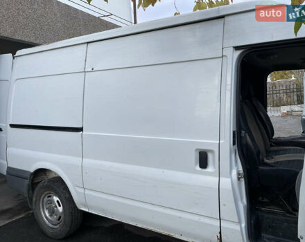 Белый Форд Транзит, объемом двигателя 2.2 л и пробегом 290 тыс. км за 4500 $, фото 12 на Automoto.ua