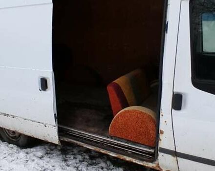 Белый Форд Транзит, объемом двигателя 2.2 л и пробегом 424 тыс. км за 4500 $, фото 6 на Automoto.ua