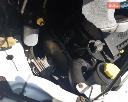 Белый Форд Транзит, объемом двигателя 2.2 л и пробегом 370 тыс. км за 5000 $, фото 15 на Automoto.ua