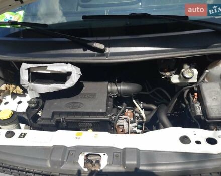 Белый Форд Транзит, объемом двигателя 2.2 л и пробегом 370 тыс. км за 5000 $, фото 13 на Automoto.ua