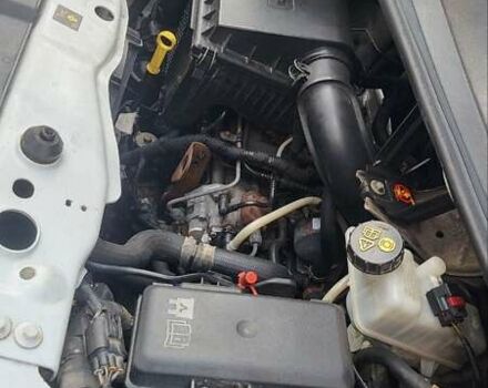 Белый Форд Транзит, объемом двигателя 2.2 л и пробегом 393 тыс. км за 8300 $, фото 15 на Automoto.ua