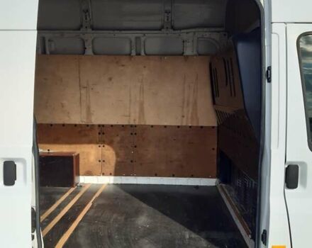 Белый Форд Транзит, объемом двигателя 2.2 л и пробегом 393 тыс. км за 8300 $, фото 6 на Automoto.ua