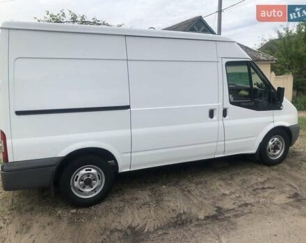 Белый Форд Транзит, объемом двигателя 2.2 л и пробегом 285 тыс. км за 10500 $, фото 1 на Automoto.ua