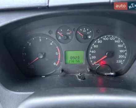 Білий Форд Транзит, об'ємом двигуна 2.2 л та пробігом 240 тис. км за 11200 $, фото 17 на Automoto.ua