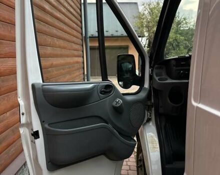 Белый Форд Транзит, объемом двигателя 2.2 л и пробегом 364 тыс. км за 5500 $, фото 14 на Automoto.ua