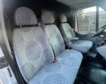 Білий Форд Транзит, об'ємом двигуна 2.2 л та пробігом 330 тис. км за 8950 $, фото 69 на Automoto.ua