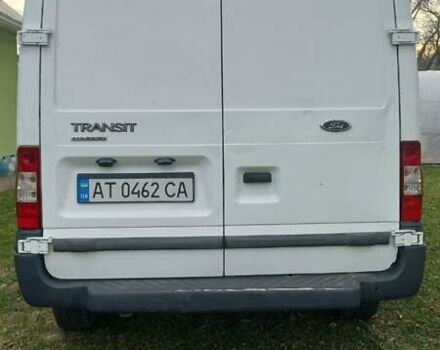 Белый Форд Транзит, объемом двигателя 2.2 л и пробегом 225 тыс. км за 11000 $, фото 3 на Automoto.ua