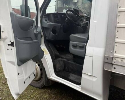 Білий Форд Транзит, об'ємом двигуна 2.2 л та пробігом 197 тис. км за 15500 $, фото 7 на Automoto.ua