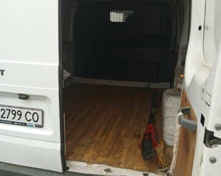 Белый Форд Транзит, объемом двигателя 2.2 л и пробегом 211 тыс. км за 10500 $, фото 3 на Automoto.ua