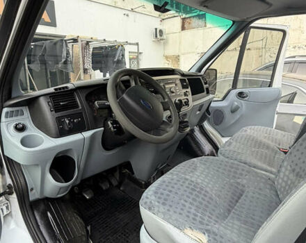 Белый Форд Транзит, объемом двигателя 2.2 л и пробегом 356 тыс. км за 6500 $, фото 10 на Automoto.ua
