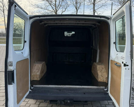 Белый Форд Транзит, объемом двигателя 2.2 л и пробегом 280 тыс. км за 7999 $, фото 7 на Automoto.ua