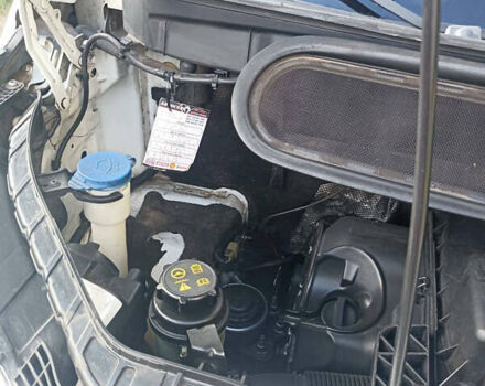 Белый Форд Транзит, объемом двигателя 2.2 л и пробегом 326 тыс. км за 13000 $, фото 22 на Automoto.ua