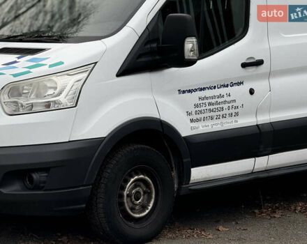 Білий Форд Транзит, об'ємом двигуна 2.2 л та пробігом 268 тис. км за 11000 $, фото 4 на Automoto.ua