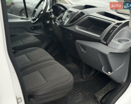 Білий Форд Транзит, об'ємом двигуна 2.2 л та пробігом 268 тис. км за 11000 $, фото 43 на Automoto.ua