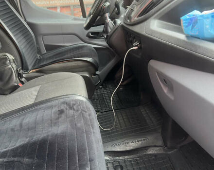 Белый Форд Транзит, объемом двигателя 2.2 л и пробегом 275 тыс. км за 12000 $, фото 15 на Automoto.ua