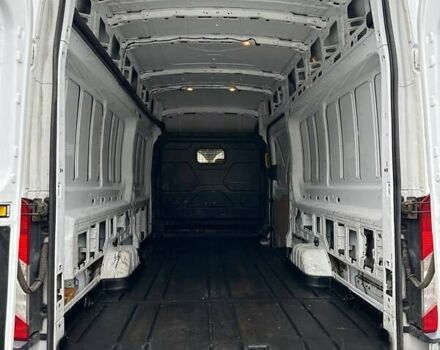 Форд Транзит 2014 в Днепре (Днепропетровске) на Automoto.ua Белый Форд Транзит, объемом двигателя 2.2 л и пробегом 87 тыс. км за 16500 $, фото 14 на Automoto.ua