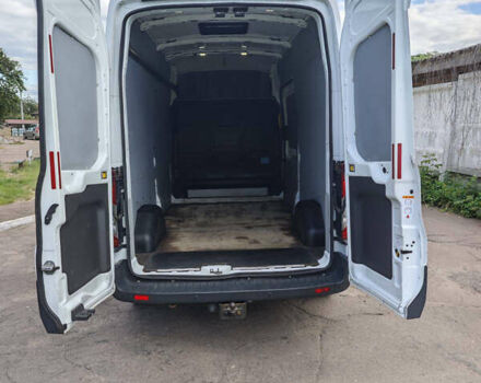 Белый Форд Транзит, объемом двигателя 2.2 л и пробегом 326 тыс. км за 13000 $, фото 8 на Automoto.ua