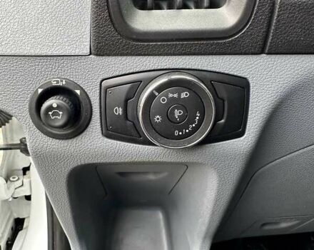 Форд Транзит 2014 в Днепре (Днепропетровске) на Automoto.ua Белый Форд Транзит, объемом двигателя 2.2 л и пробегом 87 тыс. км за 16500 $, фото 19 на Automoto.ua