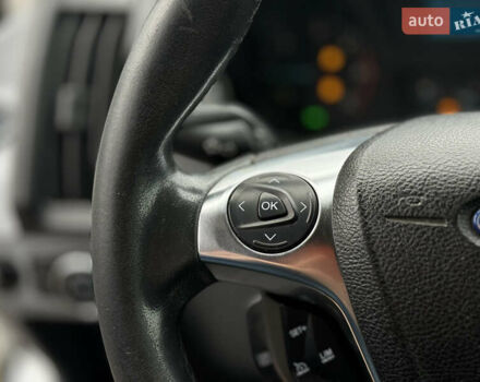 Білий Форд Транзит, об'ємом двигуна 2.2 л та пробігом 268 тис. км за 11000 $, фото 41 на Automoto.ua