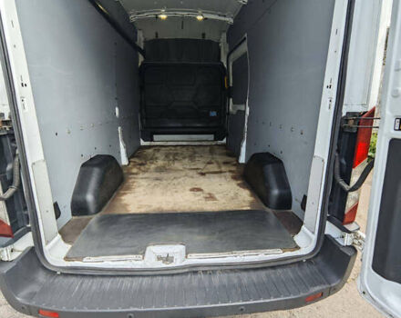 Белый Форд Транзит, объемом двигателя 2.2 л и пробегом 326 тыс. км за 13000 $, фото 18 на Automoto.ua