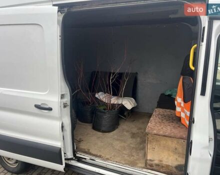 Белый Форд Транзит, объемом двигателя 2.2 л и пробегом 471 тыс. км за 9500 $, фото 7 на Automoto.ua