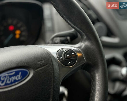 Білий Форд Транзит, об'ємом двигуна 2.2 л та пробігом 268 тис. км за 11000 $, фото 40 на Automoto.ua