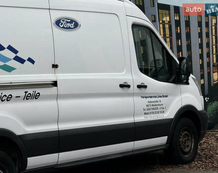 Білий Форд Транзит, об'ємом двигуна 2.2 л та пробігом 268 тис. км за 11000 $, фото 26 на Automoto.ua