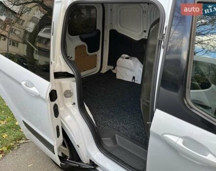 Білий Форд Транзит, об'ємом двигуна 1.5 л та пробігом 193 тис. км за 7900 $, фото 16 на Automoto.ua
