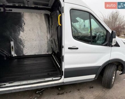 Белый Форд Транзит, объемом двигателя 2.2 л и пробегом 315 тыс. км за 13500 $, фото 33 на Automoto.ua