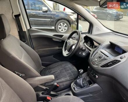 Білий Форд Транзит, об'ємом двигуна 1.5 л та пробігом 193 тис. км за 7900 $, фото 10 на Automoto.ua