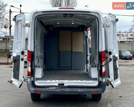 Білий Форд Транзит, об'ємом двигуна 3.73 л та пробігом 223 тис. км за 11200 $, фото 10 на Automoto.ua