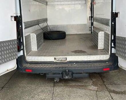 Белый Форд Транзит, объемом двигателя 2 л и пробегом 230 тыс. км за 15000 $, фото 1 на Automoto.ua