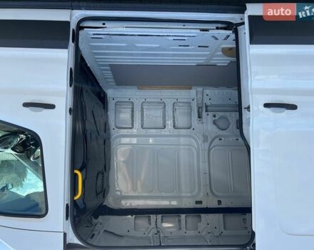 Білий Форд Транзит, об'ємом двигуна 2 л та пробігом 117 тис. км за 15500 $, фото 18 на Automoto.ua