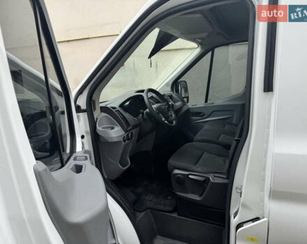 Белый Форд Транзит, объемом двигателя 2 л и пробегом 325 тыс. км за 14500 $, фото 6 на Automoto.ua