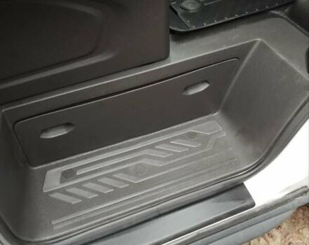 Белый Форд Транзит, объемом двигателя 2 л и пробегом 248 тыс. км за 15000 $, фото 18 на Automoto.ua