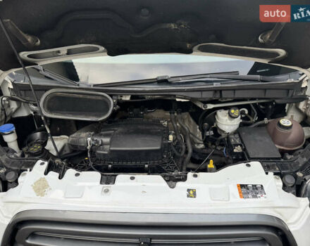 Белый Форд Транзит, объемом двигателя 2 л и пробегом 325 тыс. км за 14500 $, фото 10 на Automoto.ua