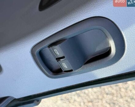 Білий Форд Транзит, об'ємом двигуна 2 л та пробігом 276 тис. км за 14200 $, фото 10 на Automoto.ua