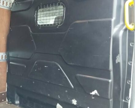 Белый Форд Транзит, объемом двигателя 2 л и пробегом 248 тыс. км за 15000 $, фото 26 на Automoto.ua