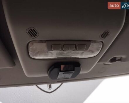 Белый Форд Транзит, объемом двигателя 2 л и пробегом 248 тыс. км за 15000 $, фото 15 на Automoto.ua