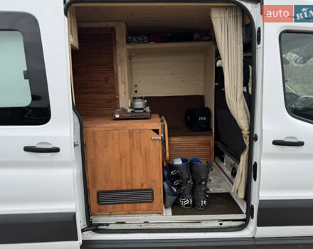 Белый Форд Транзит, объемом двигателя 2 л и пробегом 240 тыс. км за 26000 $, фото 9 на Automoto.ua