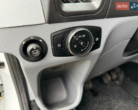 Білий Форд Транзит, об'ємом двигуна 2 л та пробігом 180 тис. км за 17500 $, фото 30 на Automoto.ua