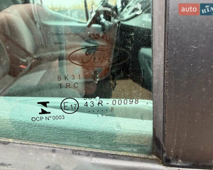 Білий Форд Транзит, об'ємом двигуна 2 л та пробігом 180 тис. км за 17500 $, фото 29 на Automoto.ua