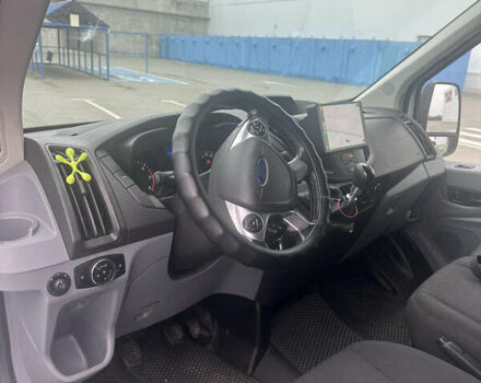 Білий Форд Транзит, об'ємом двигуна 2 л та пробігом 235 тис. км за 16000 $, фото 2 на Automoto.ua