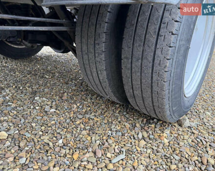 Білий Форд Транзит, об'ємом двигуна 2 л та пробігом 180 тис. км за 17500 $, фото 38 на Automoto.ua