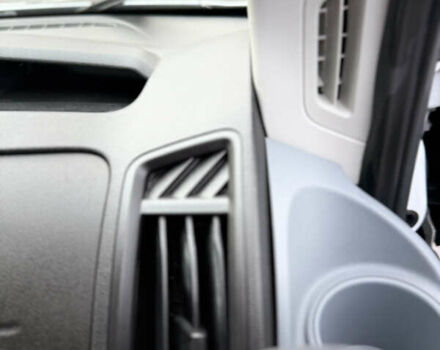 Белый Форд Транзит, объемом двигателя 0 л и пробегом 153 тыс. км за 18200 $, фото 36 на Automoto.ua